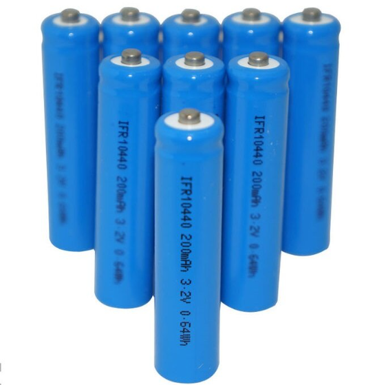 Pin Lithium sắt photphat là gì, có bền không, ưu nhược điểm hoạt động